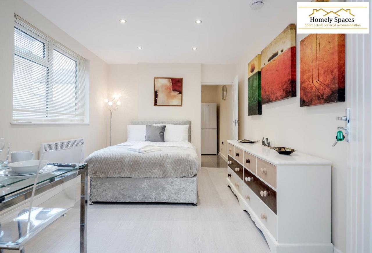 Bedford Hospital Victoria Apartments A And B By Homely Spaces Short Lets & Serviced Accommodation Buitenkant foto