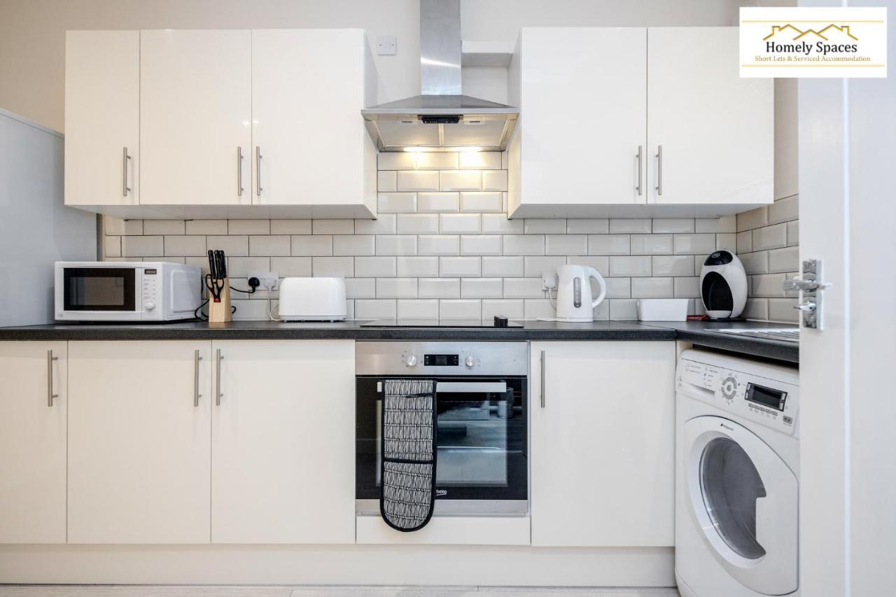 Bedford Hospital Victoria Apartments A And B By Homely Spaces Short Lets & Serviced Accommodation Buitenkant foto