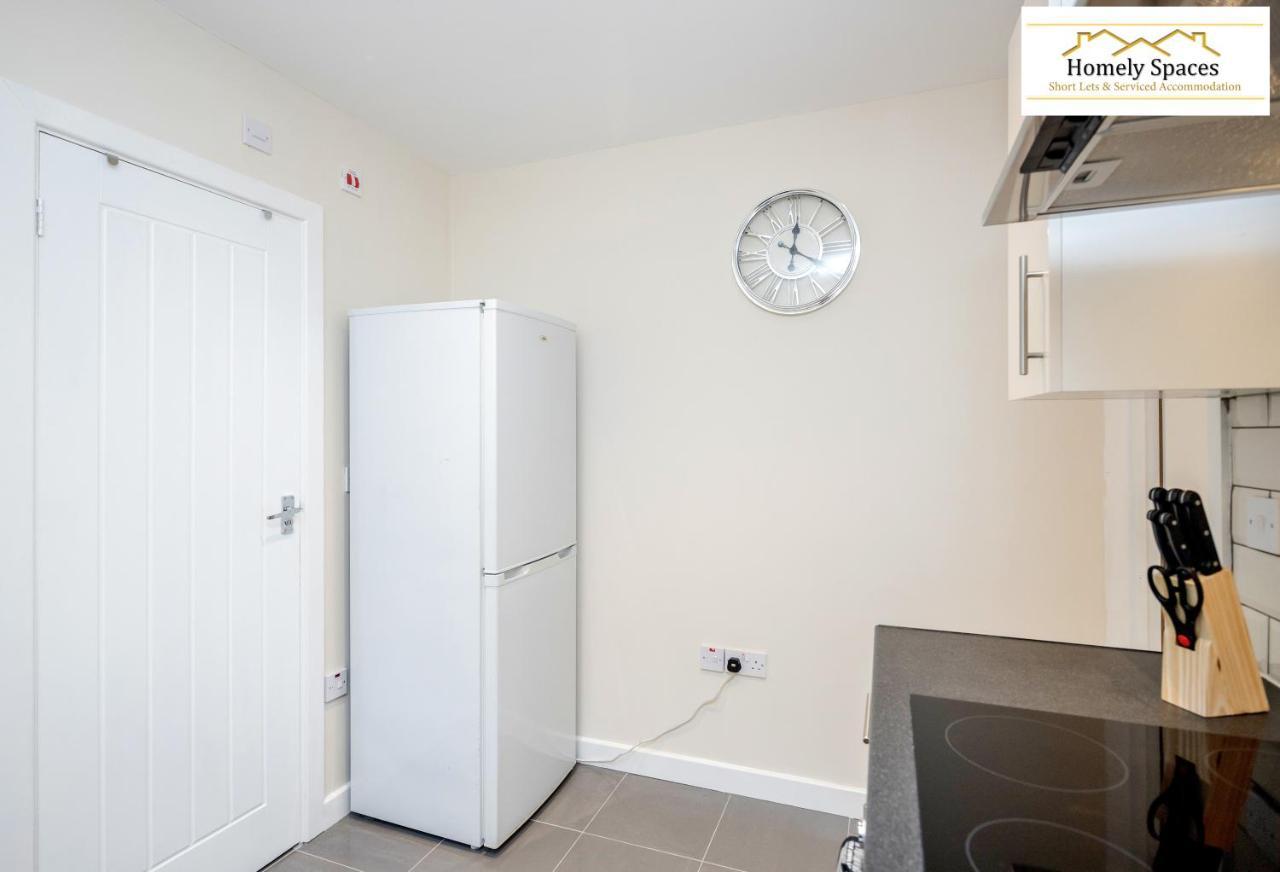 Bedford Hospital Victoria Apartments A And B By Homely Spaces Short Lets & Serviced Accommodation Buitenkant foto