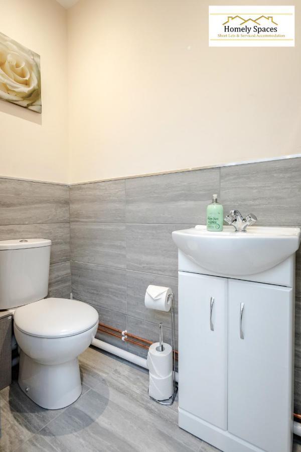 Bedford Hospital Victoria Apartments A And B By Homely Spaces Short Lets & Serviced Accommodation Buitenkant foto